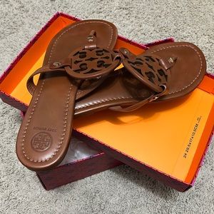 Womens Tory Burch sandal